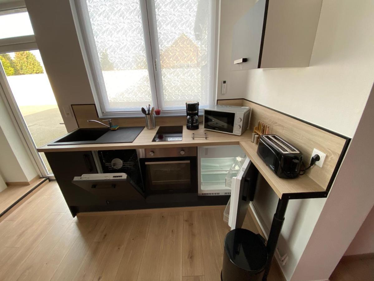 Logements Equipes A Onnaing Avec Espace Balneo En Option Proche Toyota, Autoroute Et Valenciennes المظهر الخارجي الصورة