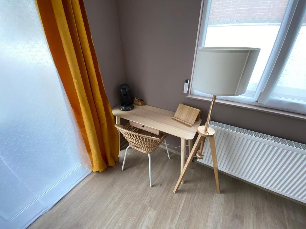 Logements Equipes A Onnaing Avec Espace Balneo En Option Proche Toyota, Autoroute Et Valenciennes المظهر الخارجي الصورة