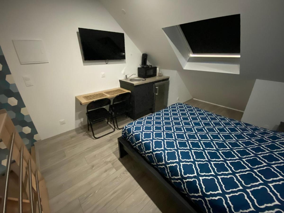 Logements Equipes A Onnaing Avec Espace Balneo En Option Proche Toyota, Autoroute Et Valenciennes المظهر الخارجي الصورة