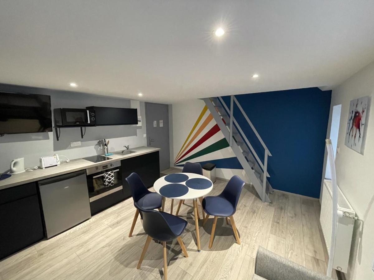 Logements Equipes A Onnaing Avec Espace Balneo En Option Proche Toyota, Autoroute Et Valenciennes المظهر الخارجي الصورة