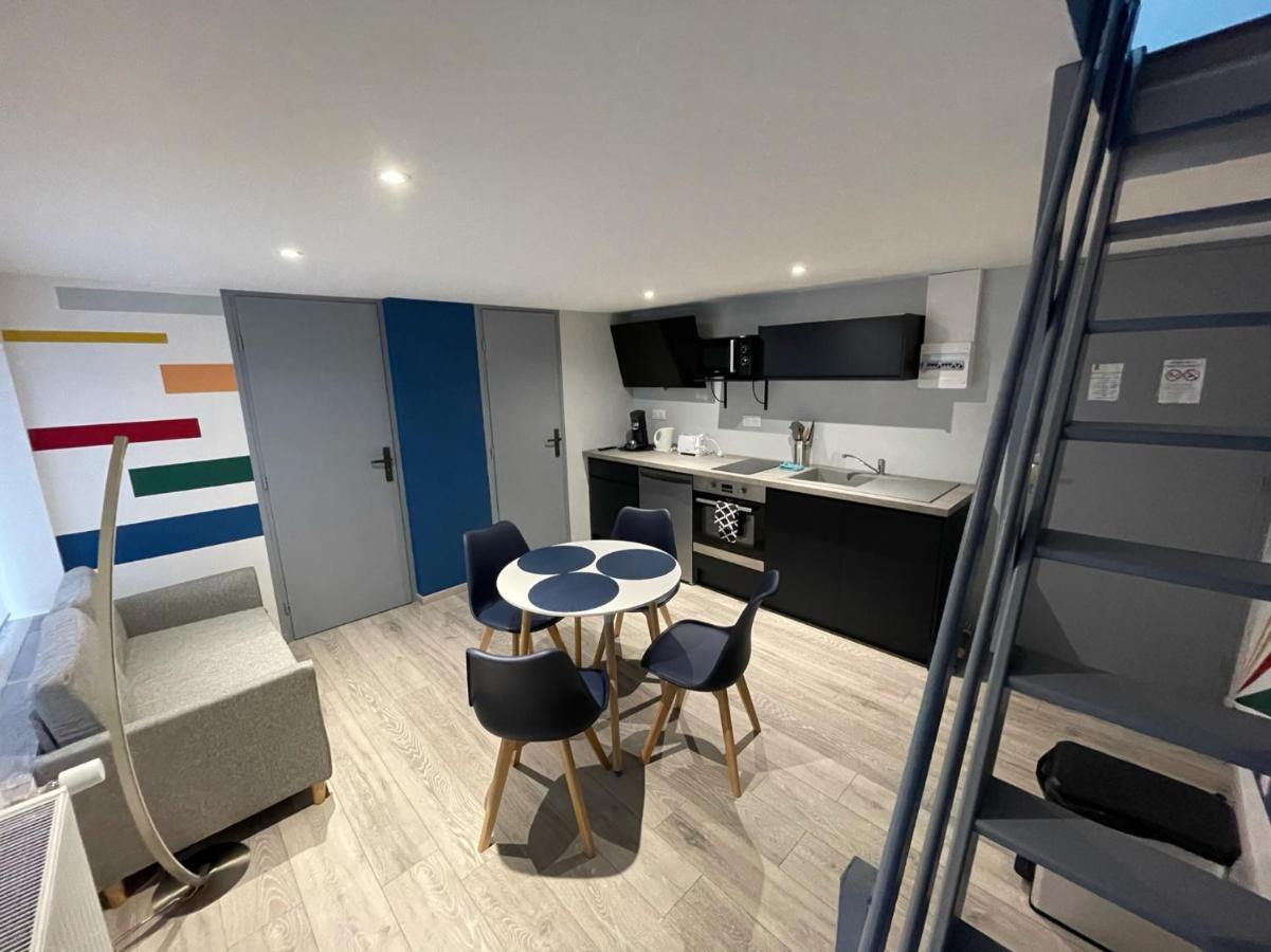Logements Equipes A Onnaing Avec Espace Balneo En Option Proche Toyota, Autoroute Et Valenciennes المظهر الخارجي الصورة