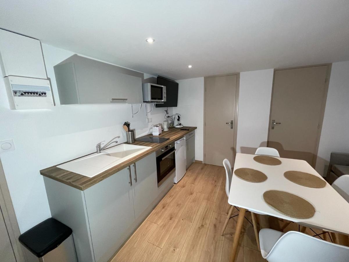Logements Equipes A Onnaing Avec Espace Balneo En Option Proche Toyota, Autoroute Et Valenciennes المظهر الخارجي الصورة