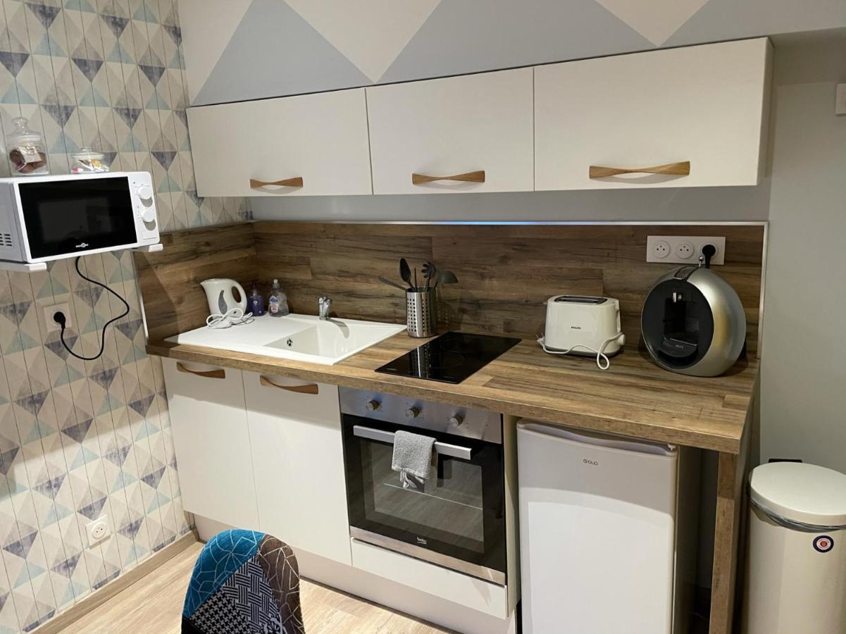 Logements Equipes A Onnaing Avec Espace Balneo En Option Proche Toyota, Autoroute Et Valenciennes المظهر الخارجي الصورة